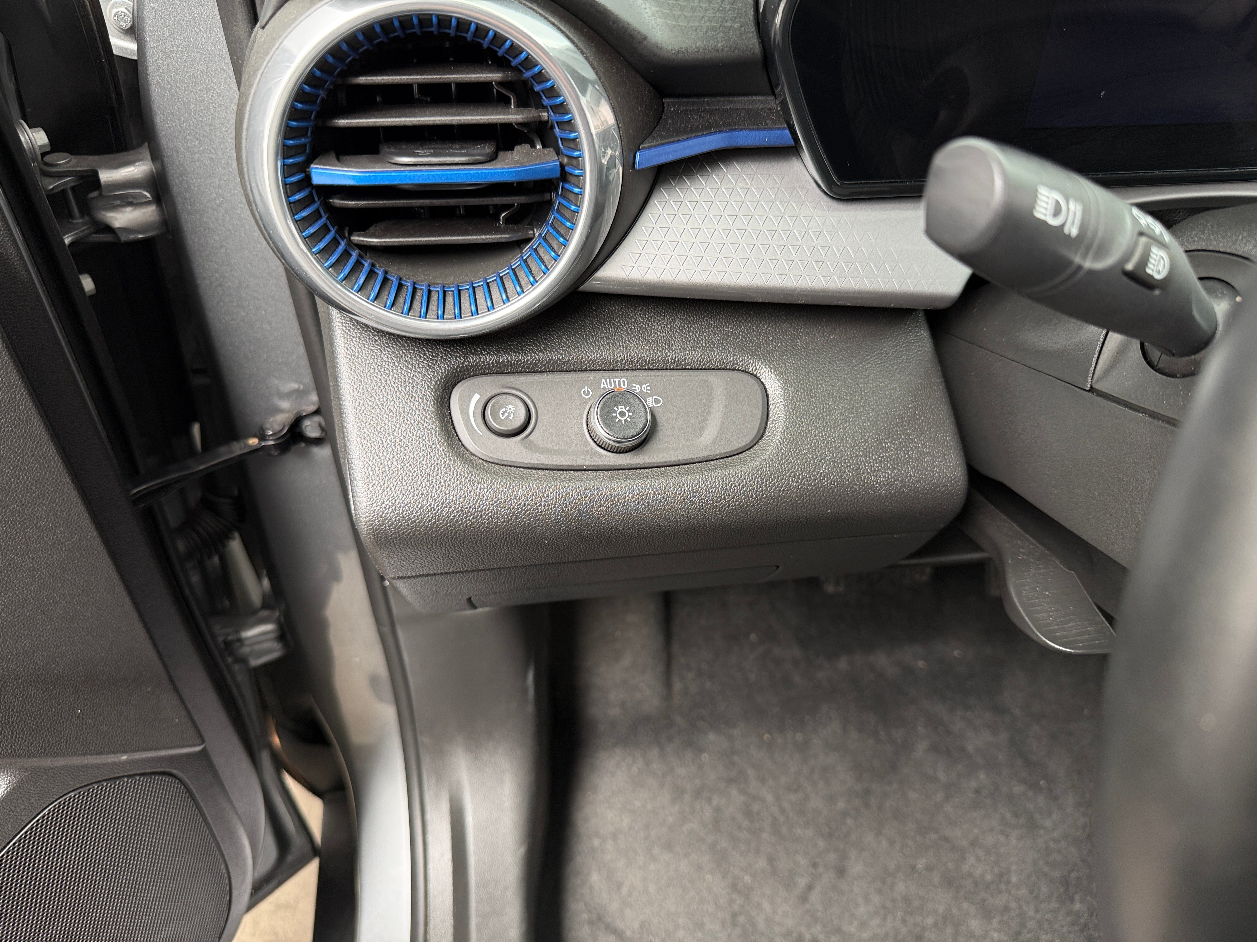 chevrolet trax 2025 KL77LHEP6SC256300 image chevrolet trax 2025 KL77LHEP6SC256300 image