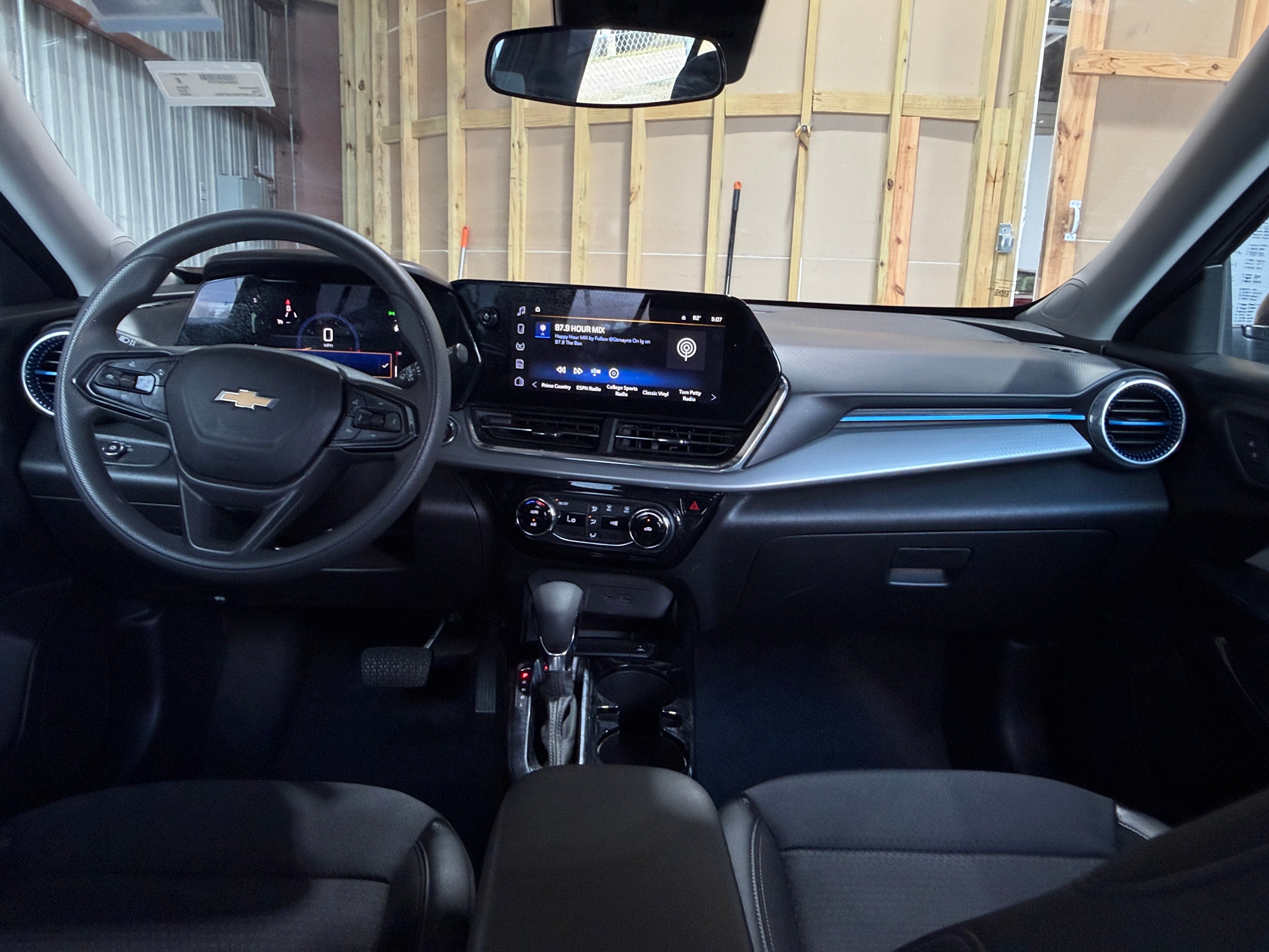 chevrolet trax 2025 KL77LHEP0SC307063 image chevrolet trax 2025 KL77LHEP0SC307063 image