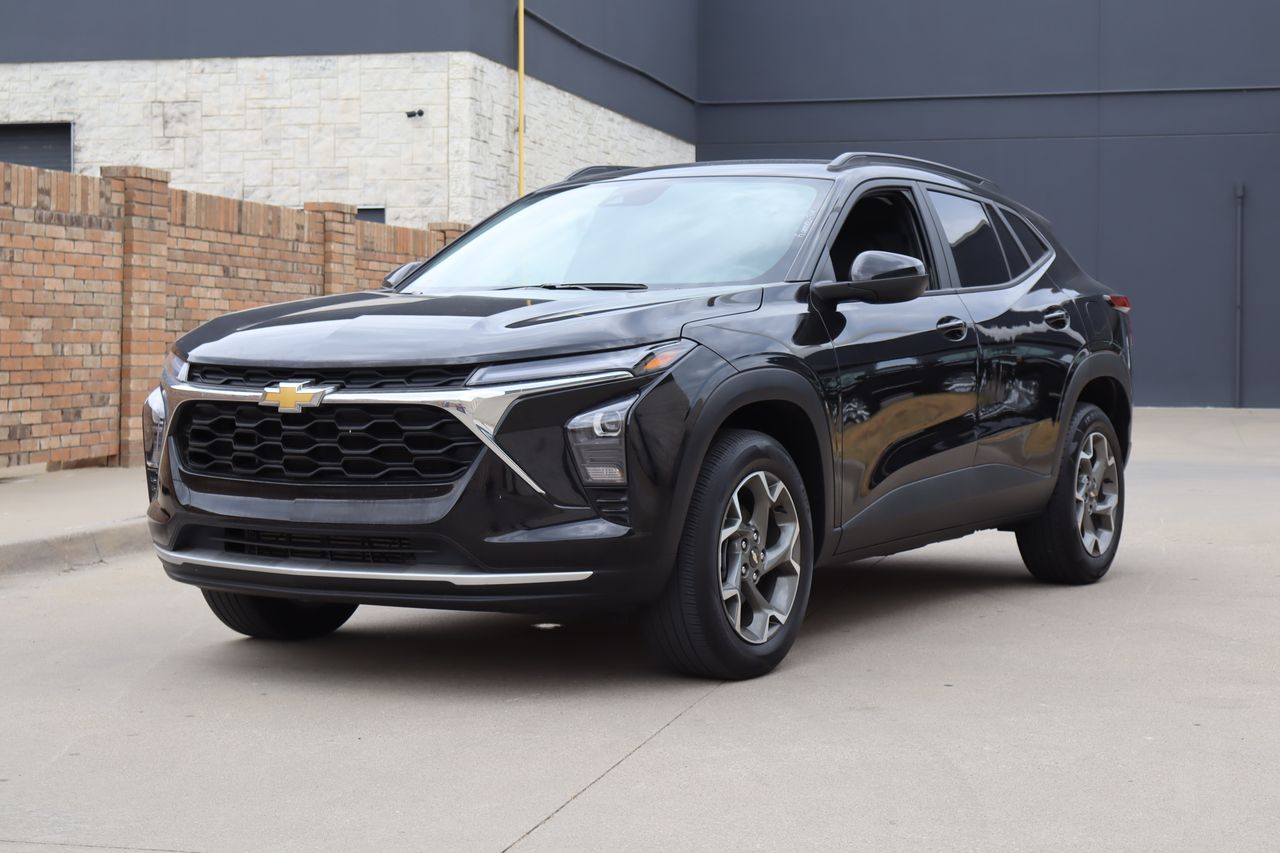 chevrolet trax 2025 KL77LHEP8SC237828 image chevrolet trax 2025 KL77LHEP8SC237828 image