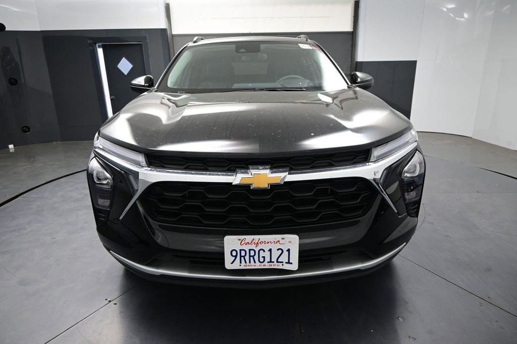 chevrolet trax 2025 KL77LHEP1SC162647 image chevrolet trax 2025 KL77LHEP1SC162647 image