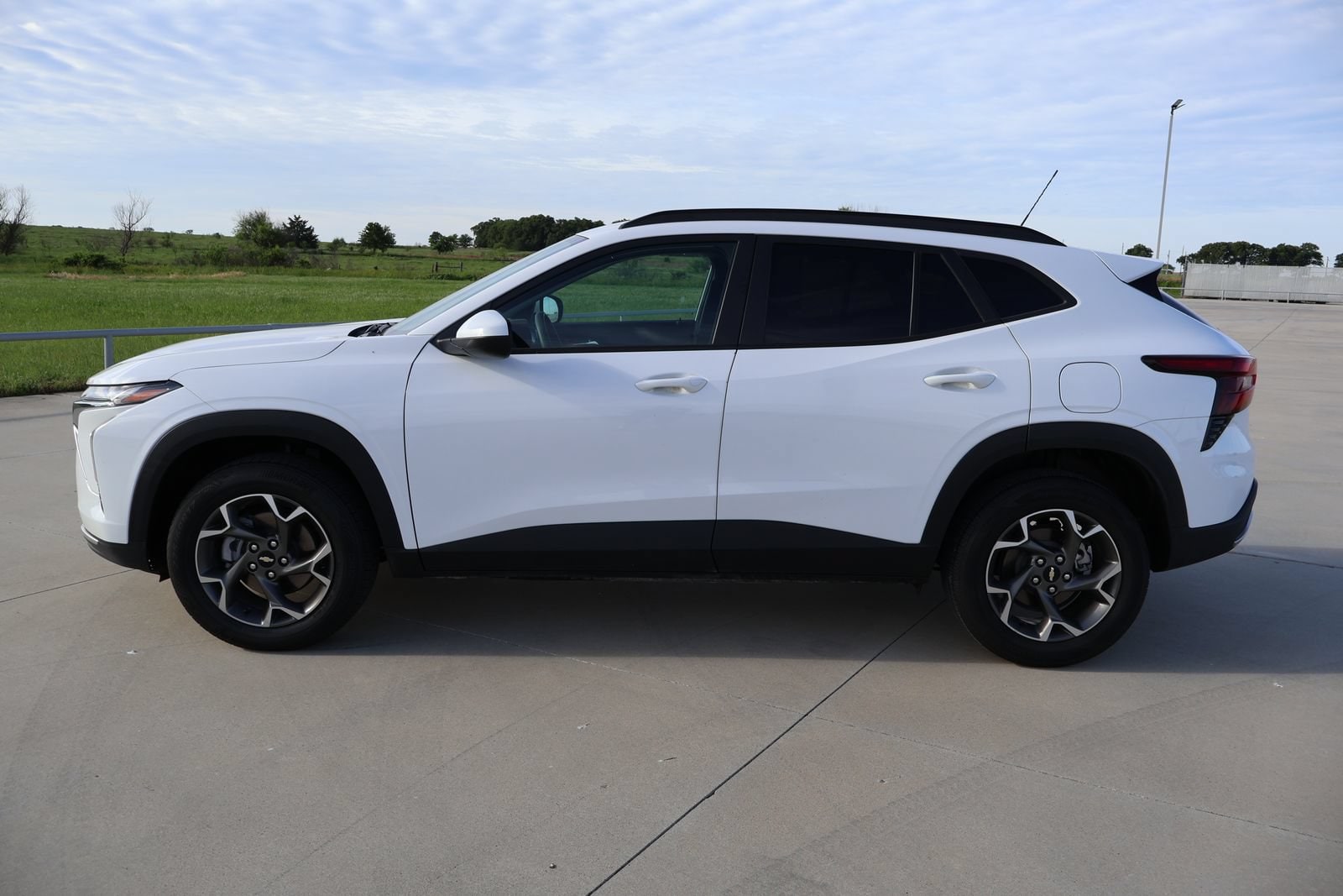 chevrolet trax 2025 KL77LHEP5SC020611 image chevrolet trax 2025 KL77LHEP5SC020611 image