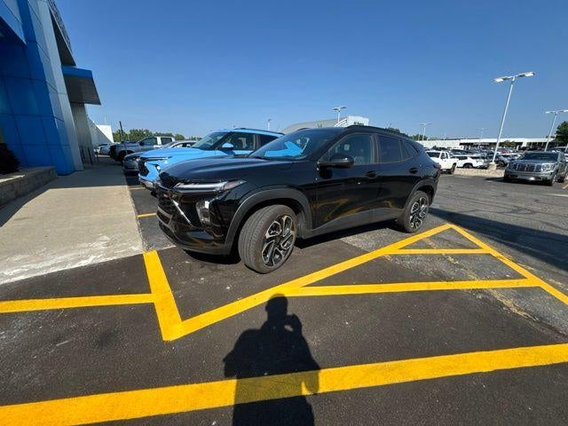 chevrolet trax 2025 KL77LJEP5SC156213 image chevrolet trax 2025 KL77LJEP5SC156213 image