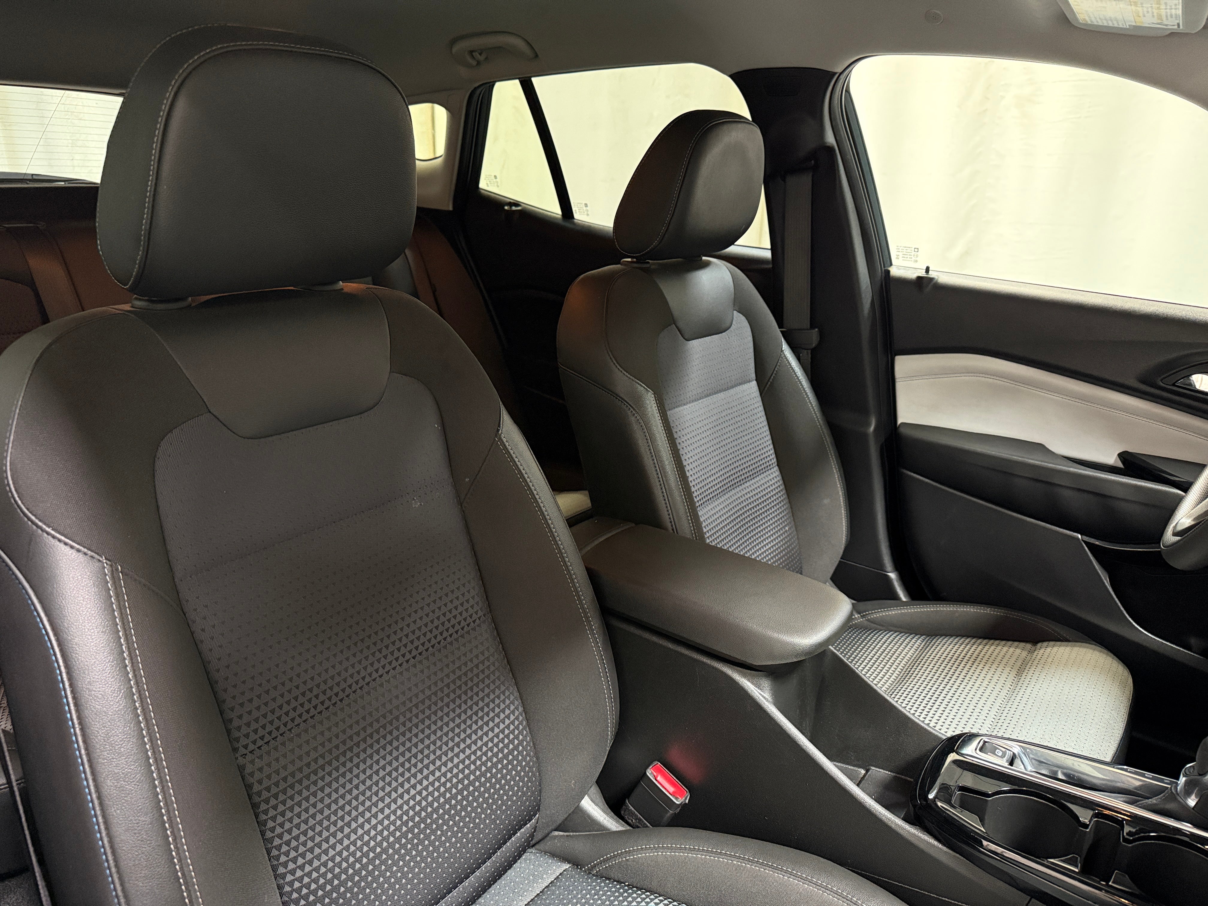 chevrolet trax 2025 KL77LHEP4SC246316 image chevrolet trax 2025 KL77LHEP4SC246316 image