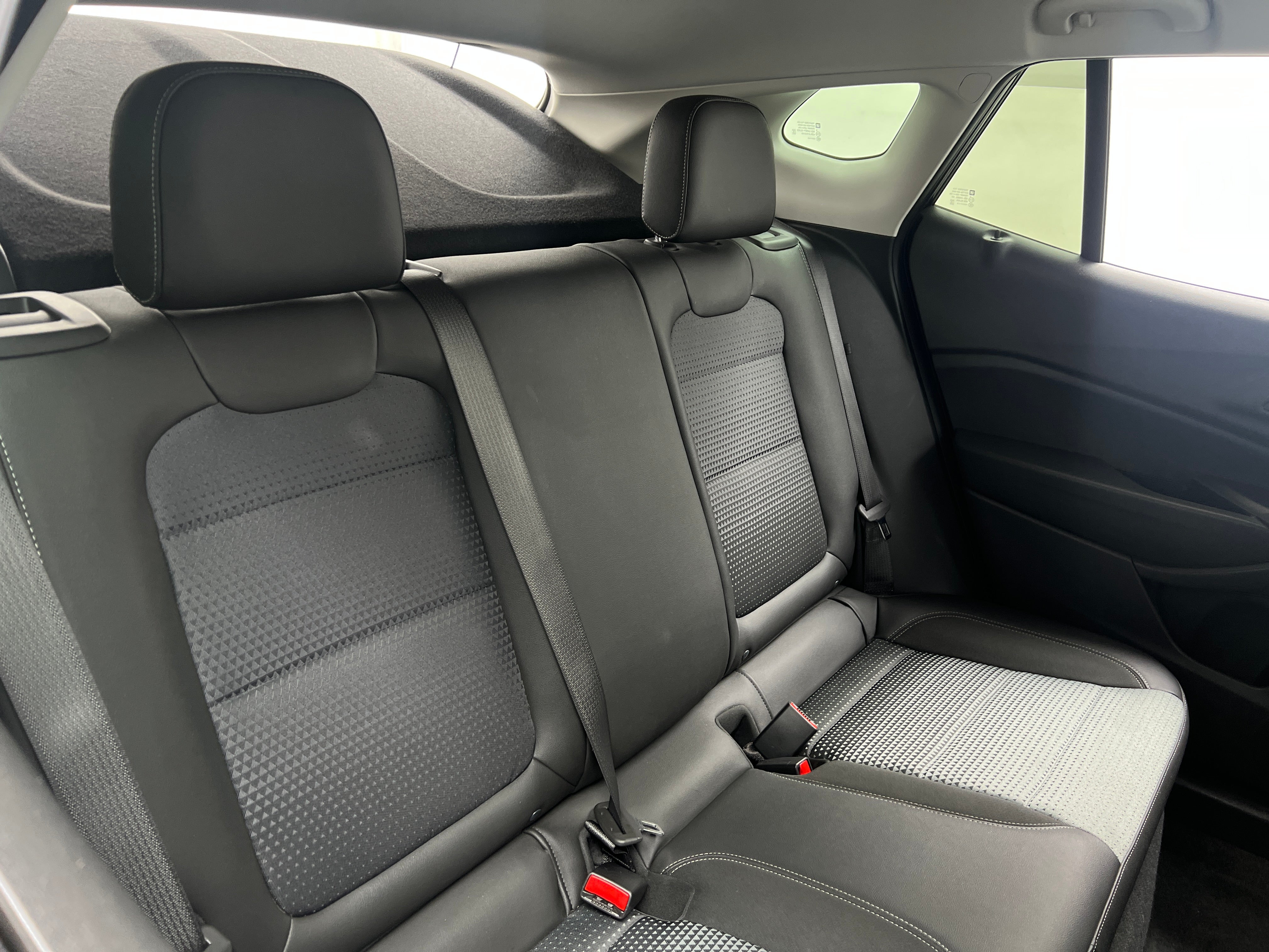 chevrolet trax 2025 KL77LHEP1SC272310 image chevrolet trax 2025 KL77LHEP1SC272310 image