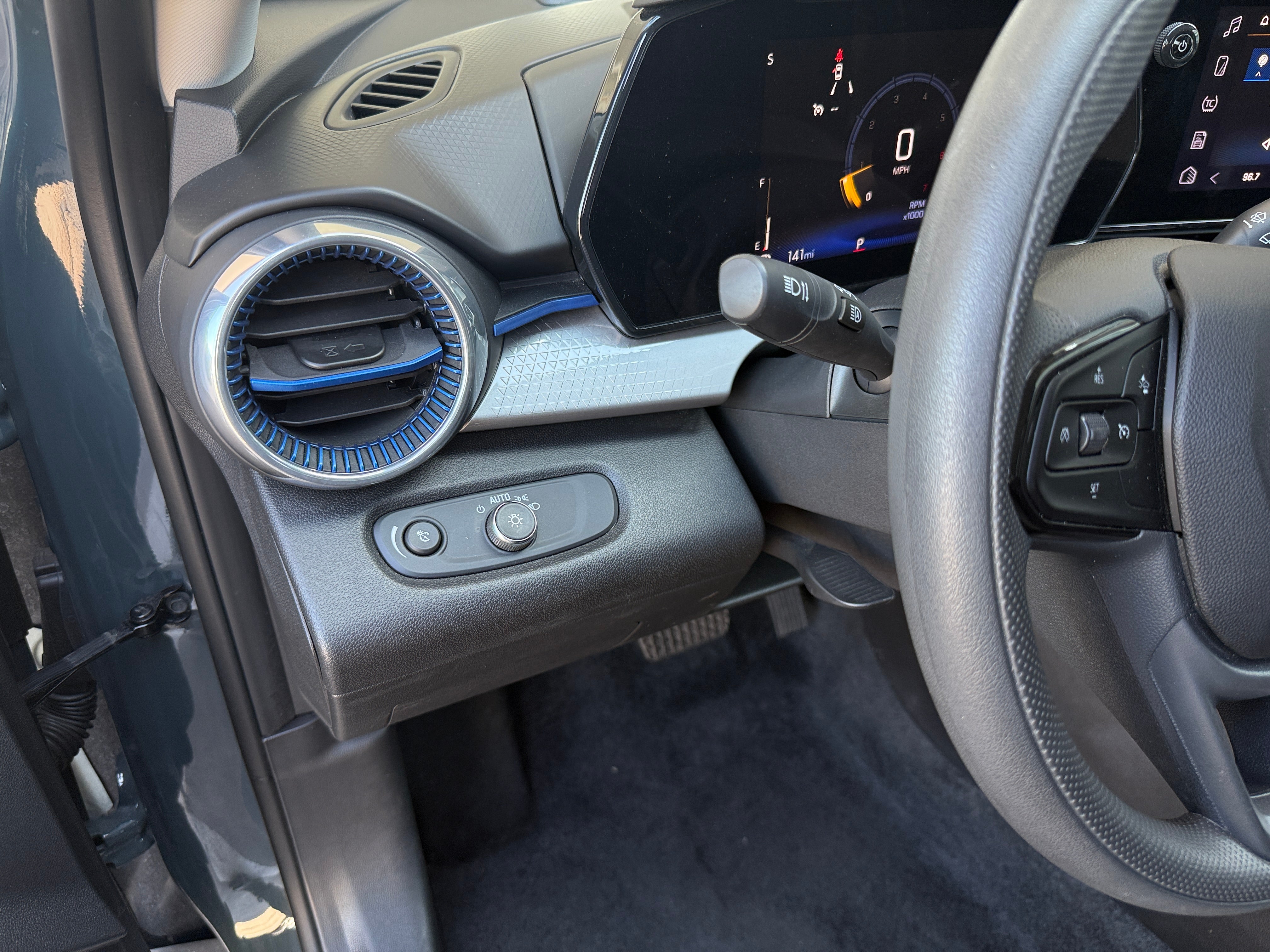 chevrolet trax 2025 KL77LHEP5SC313361 image chevrolet trax 2025 KL77LHEP5SC313361 image