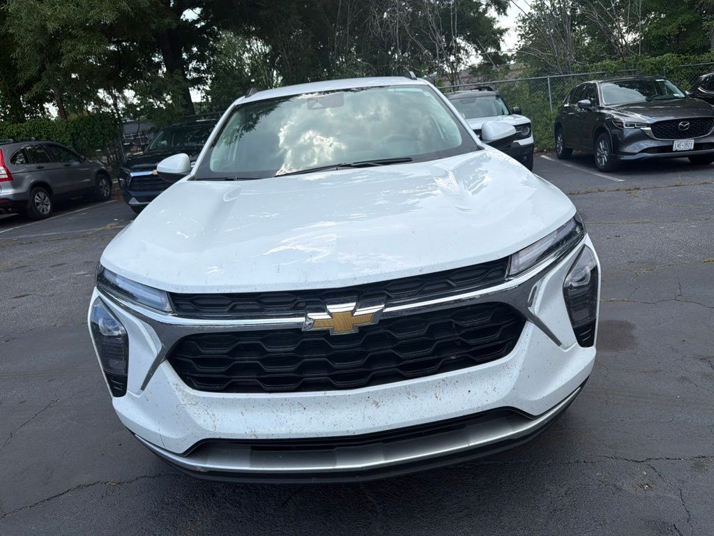 chevrolet trax 2025 KL77LHEP9SC236137 image chevrolet trax 2025 KL77LHEP9SC236137 image