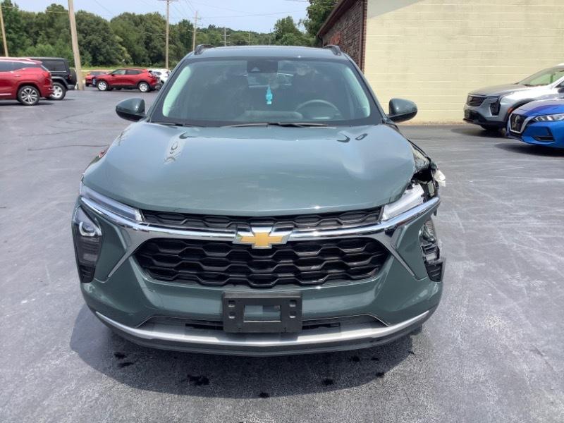 chevrolet trax 2025 KL77LHEP2SC245276 image chevrolet trax 2025 KL77LHEP2SC245276 image