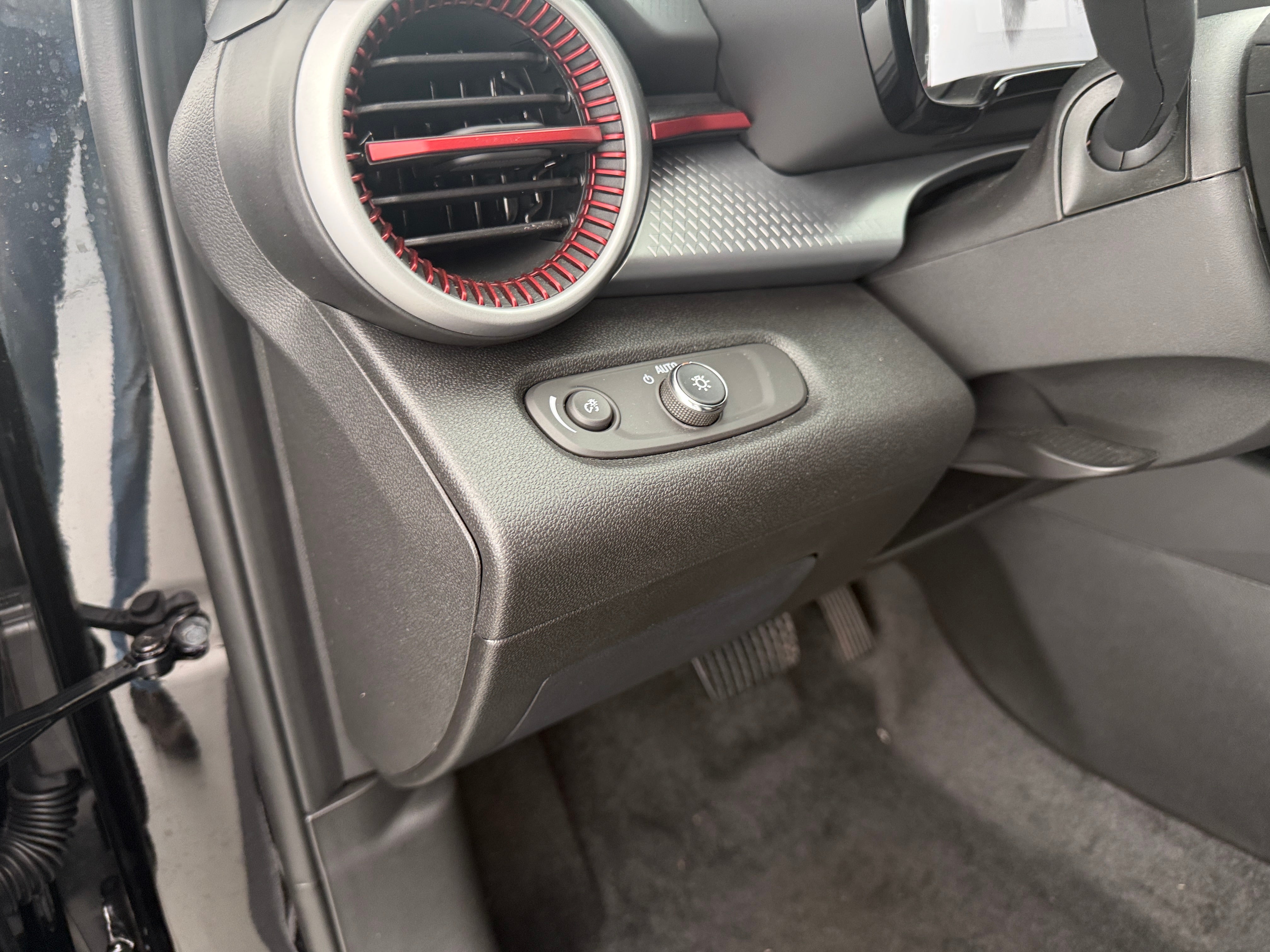 chevrolet trax 2025 KL77LGEP8SC286635 image chevrolet trax 2025 KL77LGEP8SC286635 image