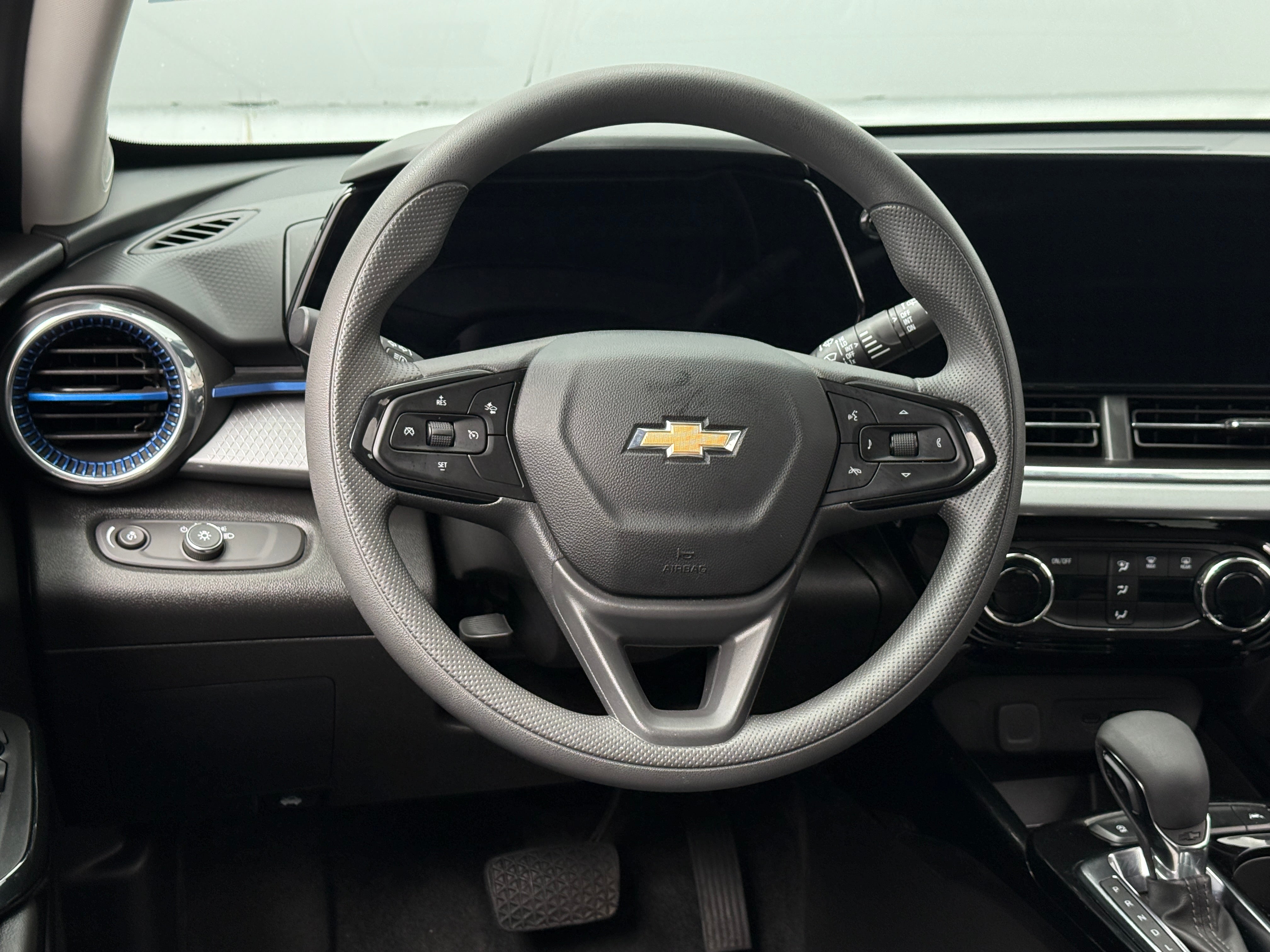 chevrolet trax 2025 KL77LHEP2SC264846 image chevrolet trax 2025 KL77LHEP2SC264846 image