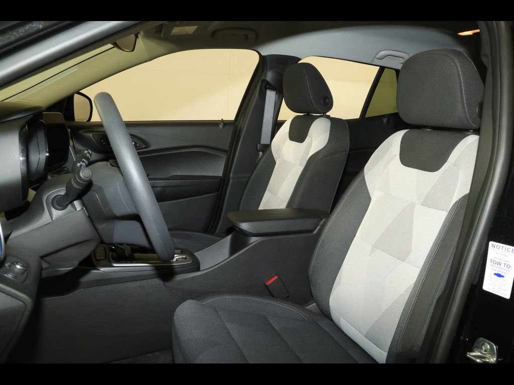 chevrolet trax 2025 KL77LFEPXSC149495 image chevrolet trax 2025 KL77LFEPXSC149495 image