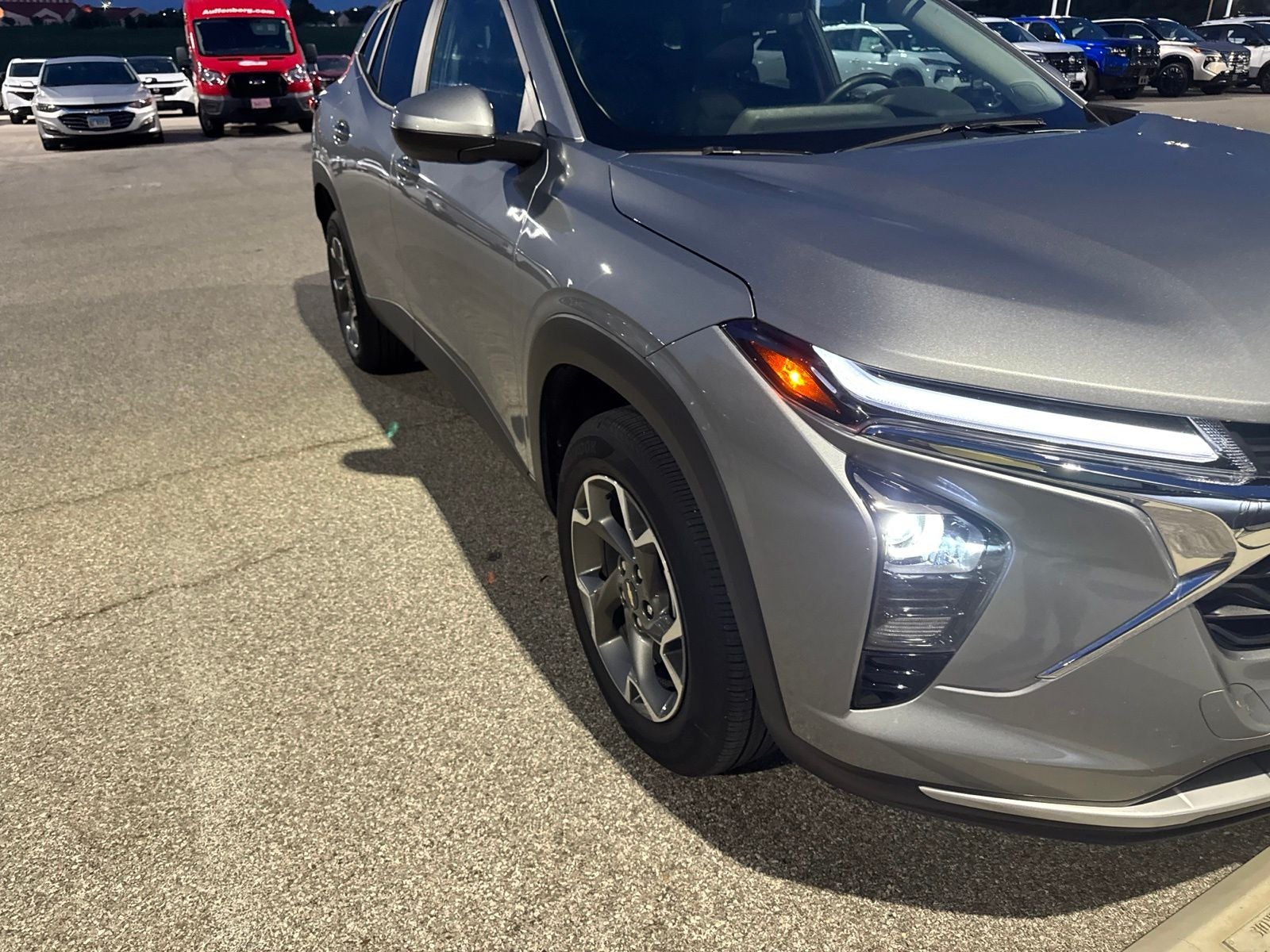 chevrolet trax 2025 KL77LHEP5SC327731 image chevrolet trax 2025 KL77LHEP5SC327731 image