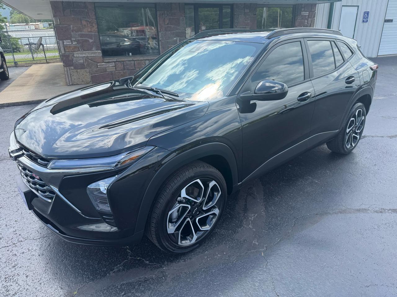 chevrolet trax 2025 KL77LJEP8SC201824 image chevrolet trax 2025 KL77LJEP8SC201824 image