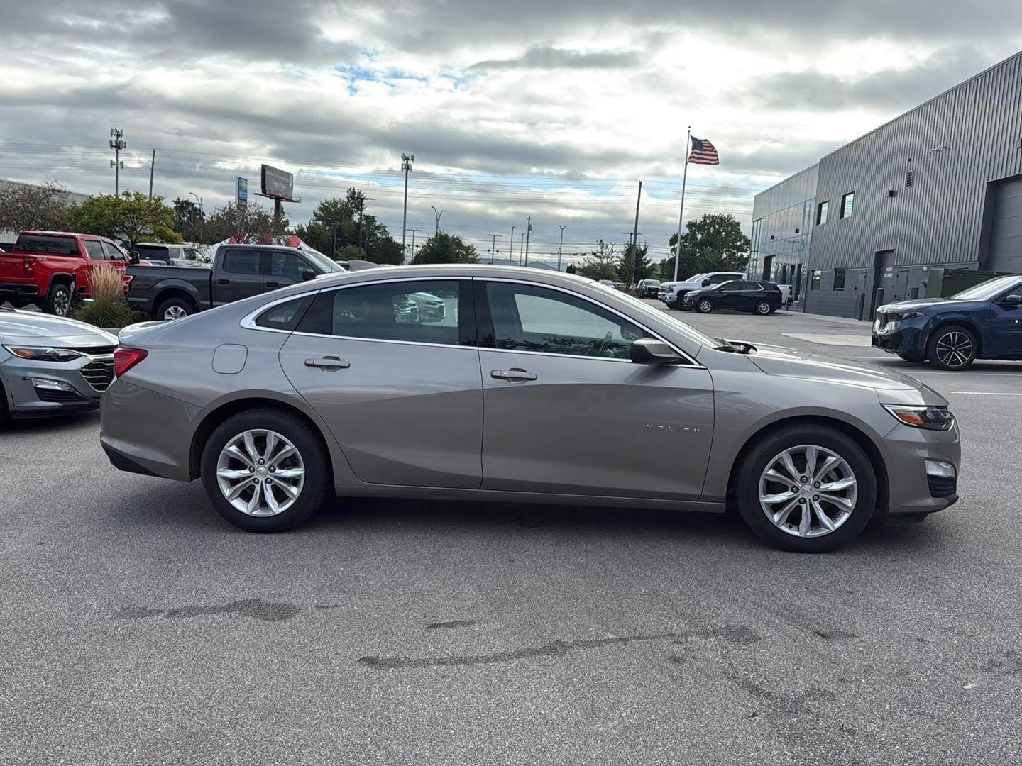 chevrolet malibu 2023 1G1ZD5ST2PF222166 image chevrolet malibu 2023 1G1ZD5ST2PF222166 image