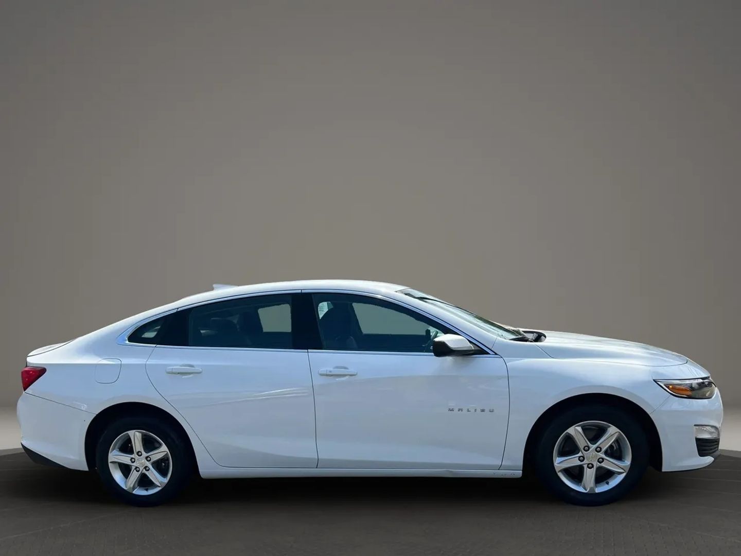 chevrolet malibu 2023 1G1ZD5ST7PF208702 image chevrolet malibu 2023 1G1ZD5ST7PF208702 image
