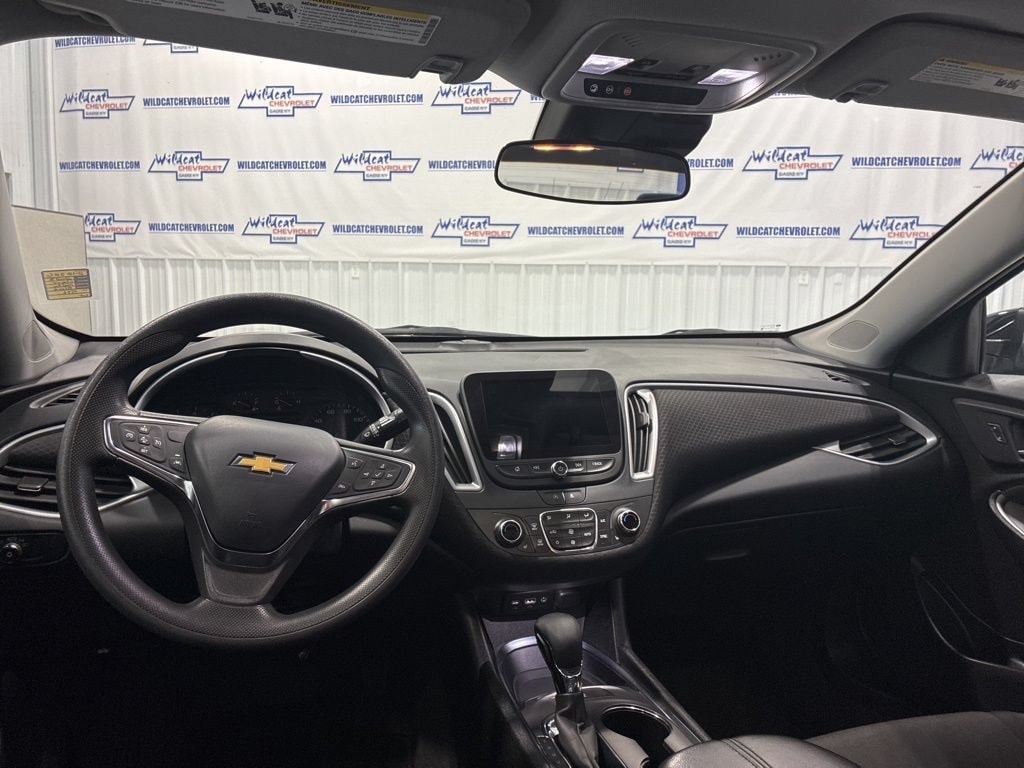 chevrolet malibu 2023 1G1ZD5ST3PF240806 image chevrolet malibu 2023 1G1ZD5ST3PF240806 image