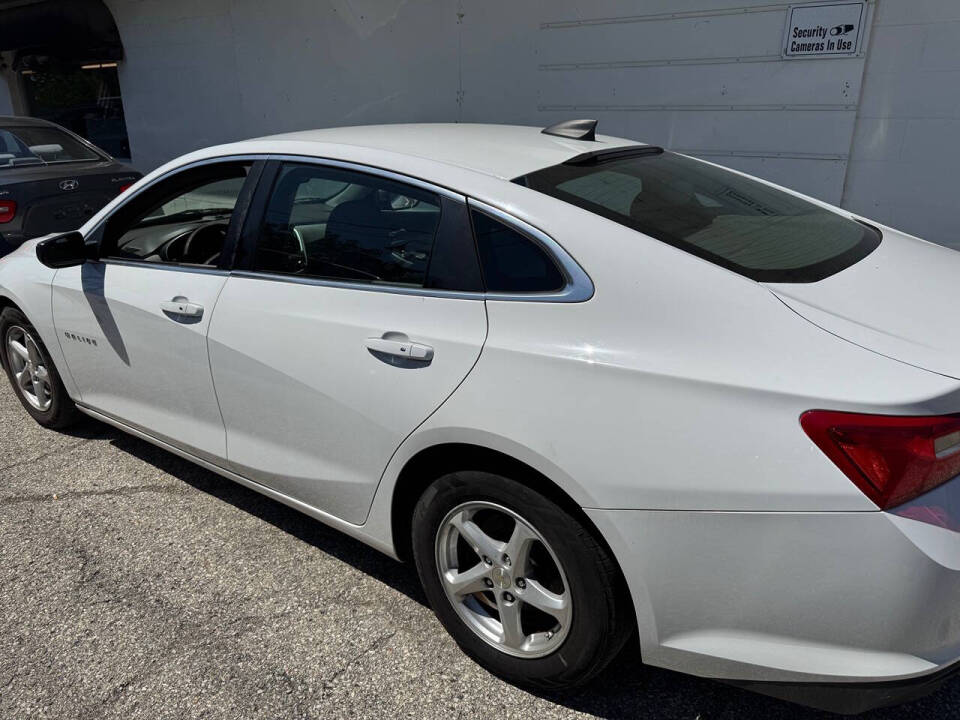 chevrolet malibu 2016 1G1ZC5ST6GF253052 image chevrolet malibu 2016 1G1ZC5ST6GF253052 image