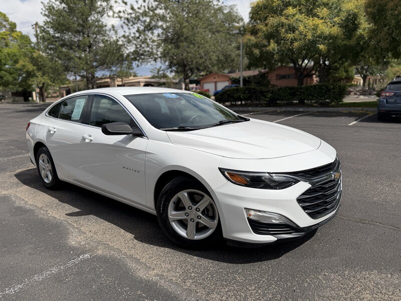 chevrolet malibu 2019 1G1ZC5ST5KF181284 image chevrolet malibu 2019 1G1ZC5ST5KF181284 image