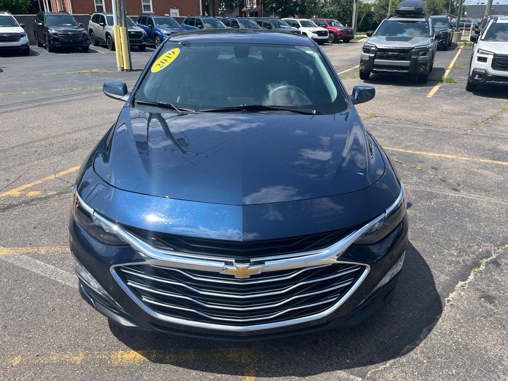 chevrolet malibu 2019 1G1ZD5ST5KF176101 image chevrolet malibu 2019 1G1ZD5ST5KF176101 image