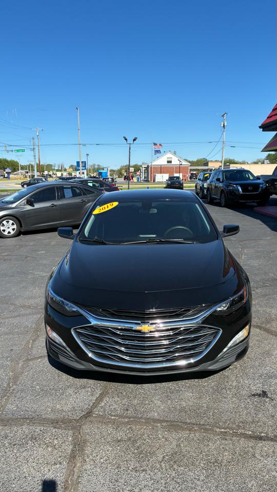 chevrolet malibu 2019 1G1ZD5ST7KF163155 image chevrolet malibu 2019 1G1ZD5ST7KF163155 image