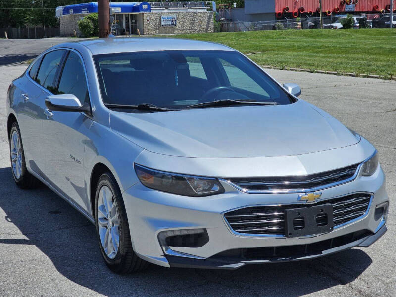 chevrolet malibu 2018 1G1ZD5ST2JF246121 image chevrolet malibu 2018 1G1ZD5ST2JF246121 image
