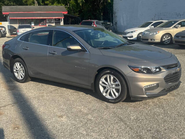 chevrolet malibu 2018 1G1ZD5ST5JF211797 image chevrolet malibu 2018 1G1ZD5ST5JF211797 image