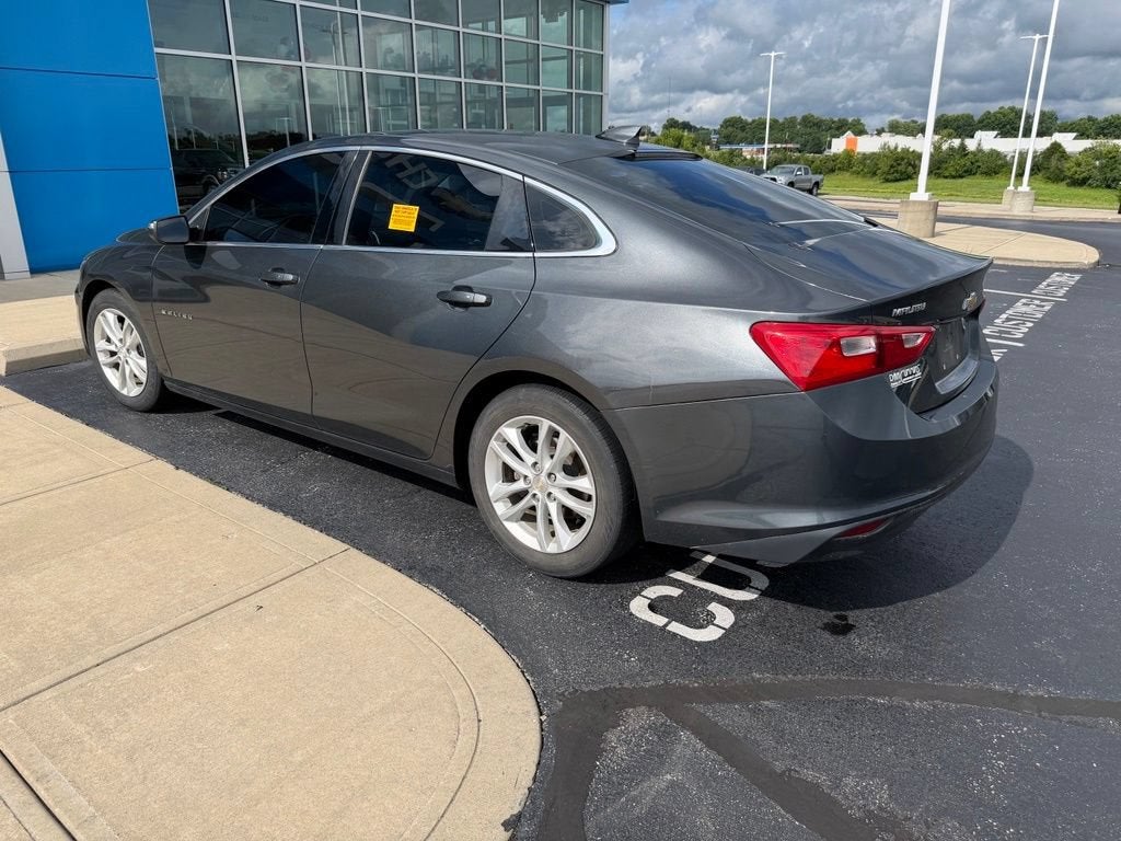 chevrolet malibu 2018 1G1ZD5ST0JF128455 image chevrolet malibu 2018 1G1ZD5ST0JF128455 image