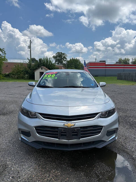 chevrolet malibu 2018 1G1ZD5ST0JF262429 image chevrolet malibu 2018 1G1ZD5ST0JF262429 image