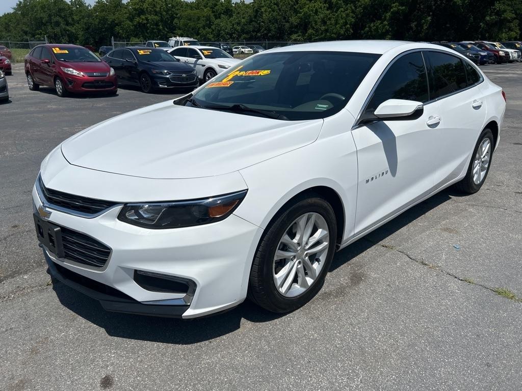 chevrolet malibu 2018 1G1ZD5ST1JF175039 image chevrolet malibu 2018 1G1ZD5ST1JF175039 image