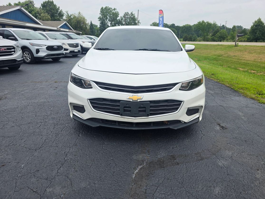 chevrolet malibu 2018 1G1ZD5ST8JF273033 image chevrolet malibu 2018 1G1ZD5ST8JF273033 image