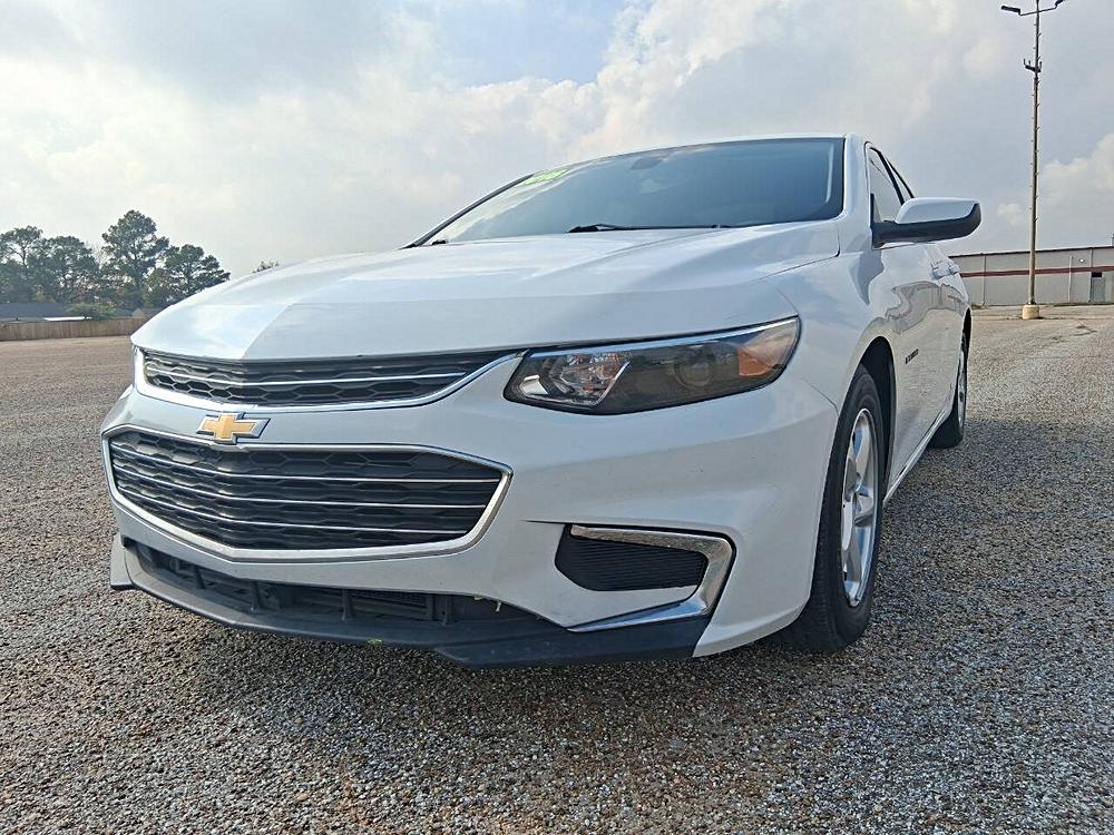 chevrolet malibu 2018 1G1ZD5STXJF121657 image chevrolet malibu 2018 1G1ZD5STXJF121657 image