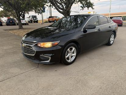 chevrolet malibu 2018 1G1ZD5ST0JF205633 image chevrolet malibu 2018 1G1ZD5ST0JF205633 image