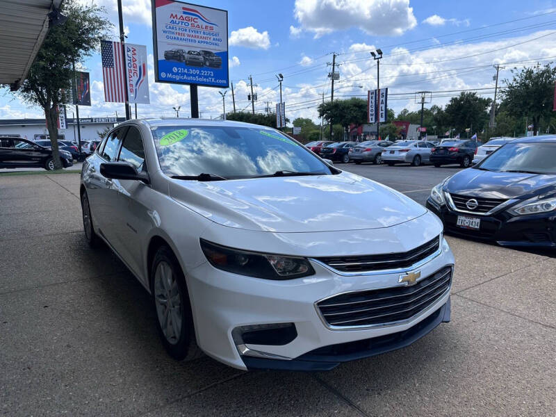 chevrolet malibu 2018 1G1ZD5ST5JF208303 image chevrolet malibu 2018 1G1ZD5ST5JF208303 image