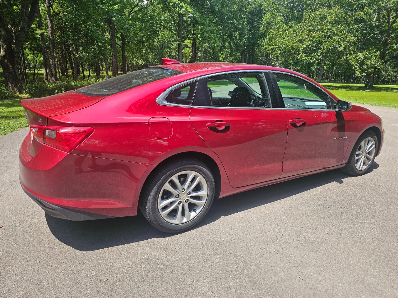 chevrolet malibu 2018 1G1ZD5ST7JF271354 image chevrolet malibu 2018 1G1ZD5ST7JF271354 image