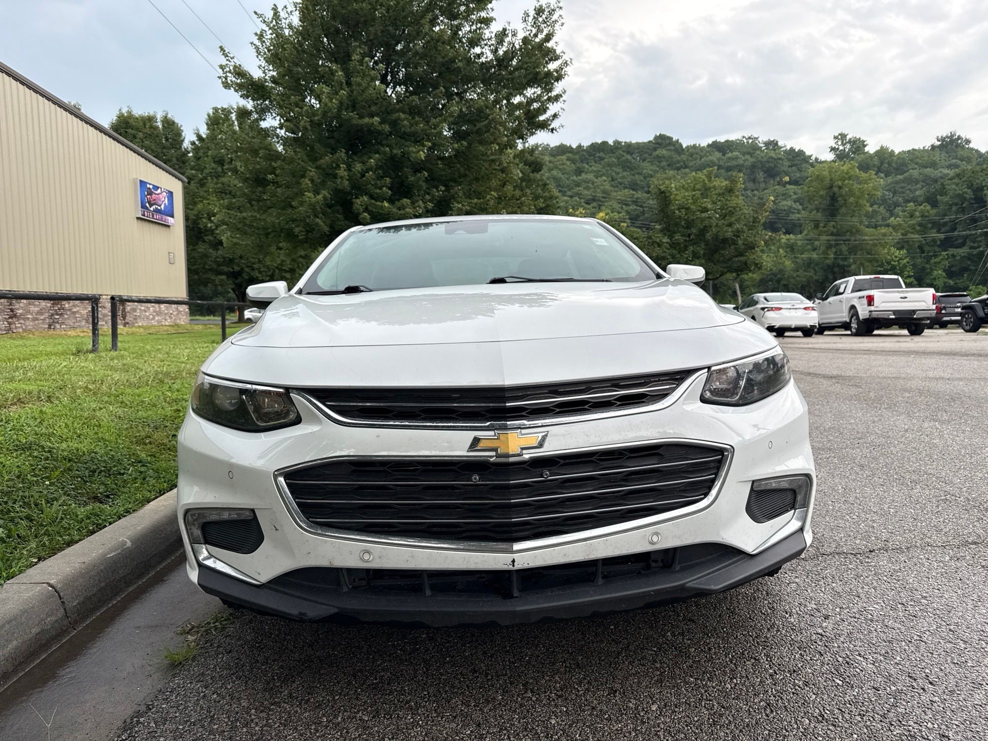 chevrolet malibu 2018 1G1ZD5ST7JF185395 image chevrolet malibu 2018 1G1ZD5ST7JF185395 image