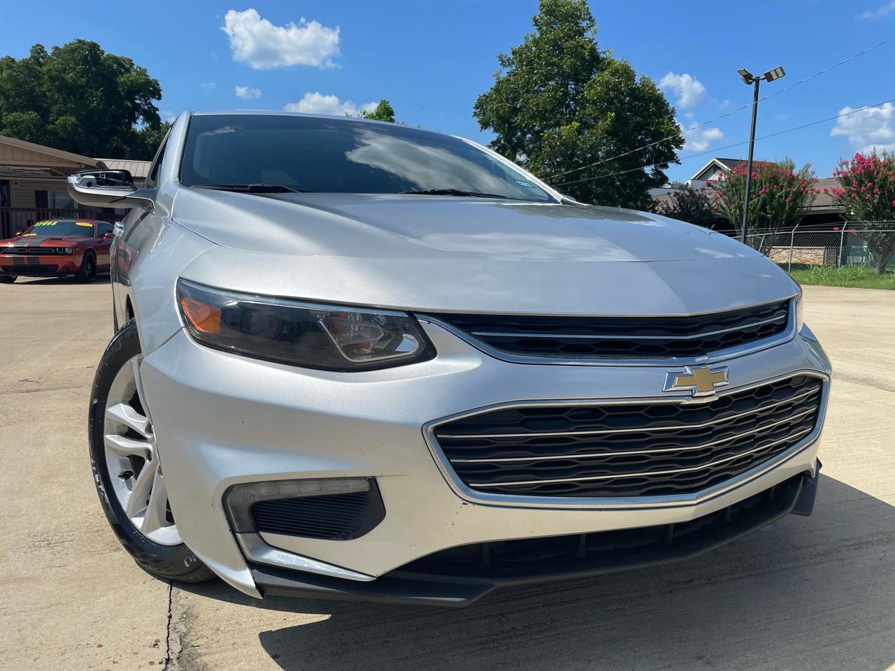 chevrolet malibu 2018 1G1ZD5ST2JF272198 image chevrolet malibu 2018 1G1ZD5ST2JF272198 image