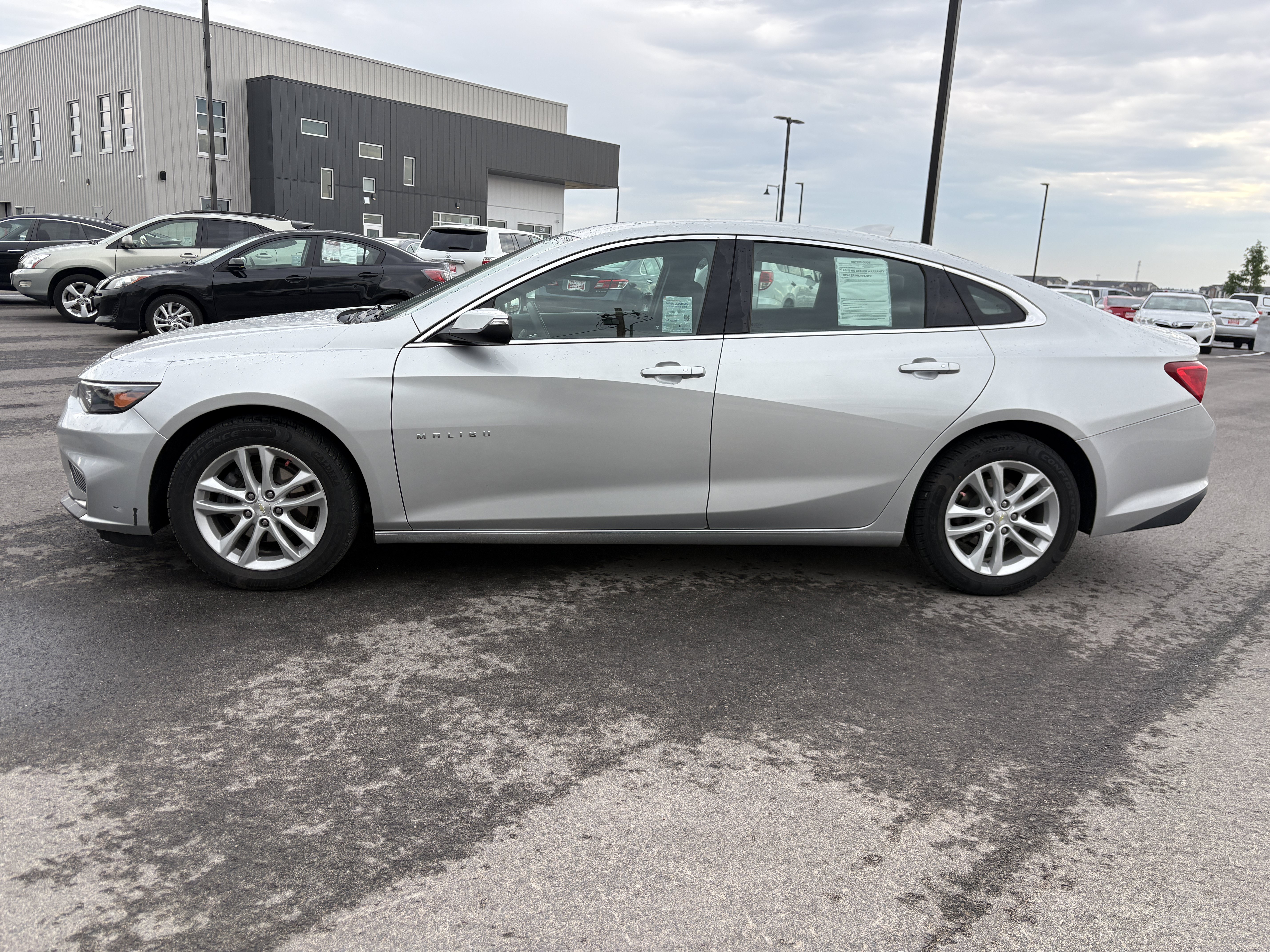 chevrolet malibu 2018 1G1ZD5ST9JF137171 image chevrolet malibu 2018 1G1ZD5ST9JF137171 image