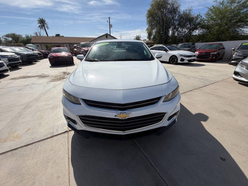 chevrolet malibu 2018 1G1ZD5ST7JF176423 image chevrolet malibu 2018 1G1ZD5ST7JF176423 image