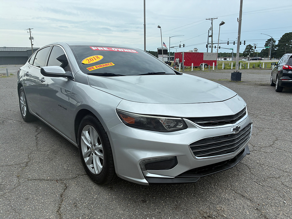 chevrolet malibu 2018 1G1ZD5ST3JF138624 image chevrolet malibu 2018 1G1ZD5ST3JF138624 image