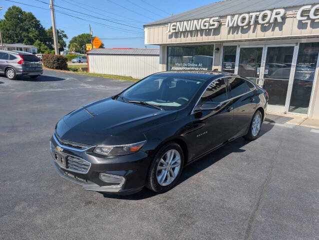 chevrolet malibu 2018 1G1ZD5ST2JF217640 image chevrolet malibu 2018 1G1ZD5ST2JF217640 image