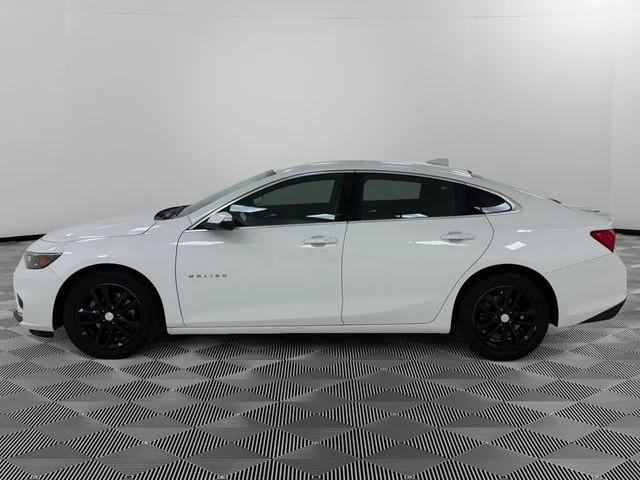 chevrolet malibu 2018 1G1ZD5ST8JF272478 image chevrolet malibu 2018 1G1ZD5ST8JF272478 image