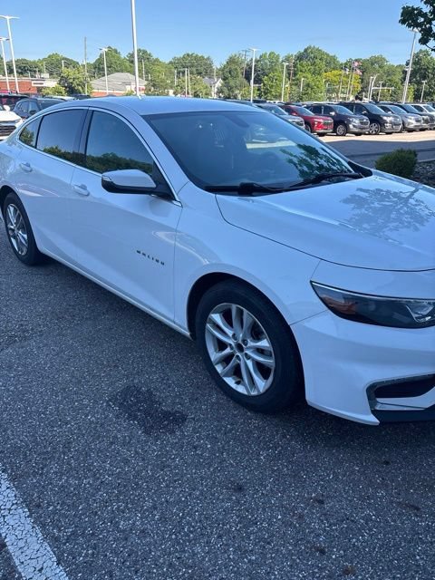 chevrolet malibu 2018 1G1ZD5ST5JF140486 image chevrolet malibu 2018 1G1ZD5ST5JF140486 image
