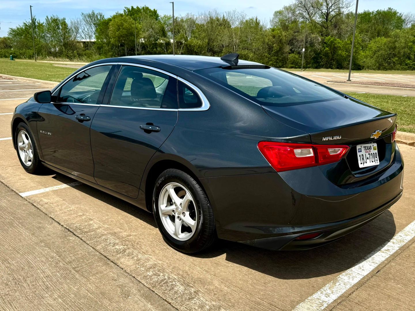 chevrolet malibu 2018 1G1ZC5ST7JF200321 image chevrolet malibu 2018 1G1ZC5ST7JF200321 image