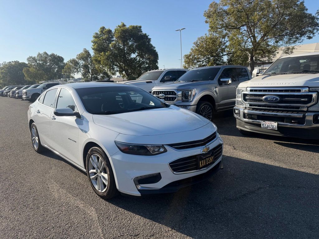 chevrolet malibu 2018 1G1ZD5STXJF266326 image chevrolet malibu 2018 1G1ZD5STXJF266326 image