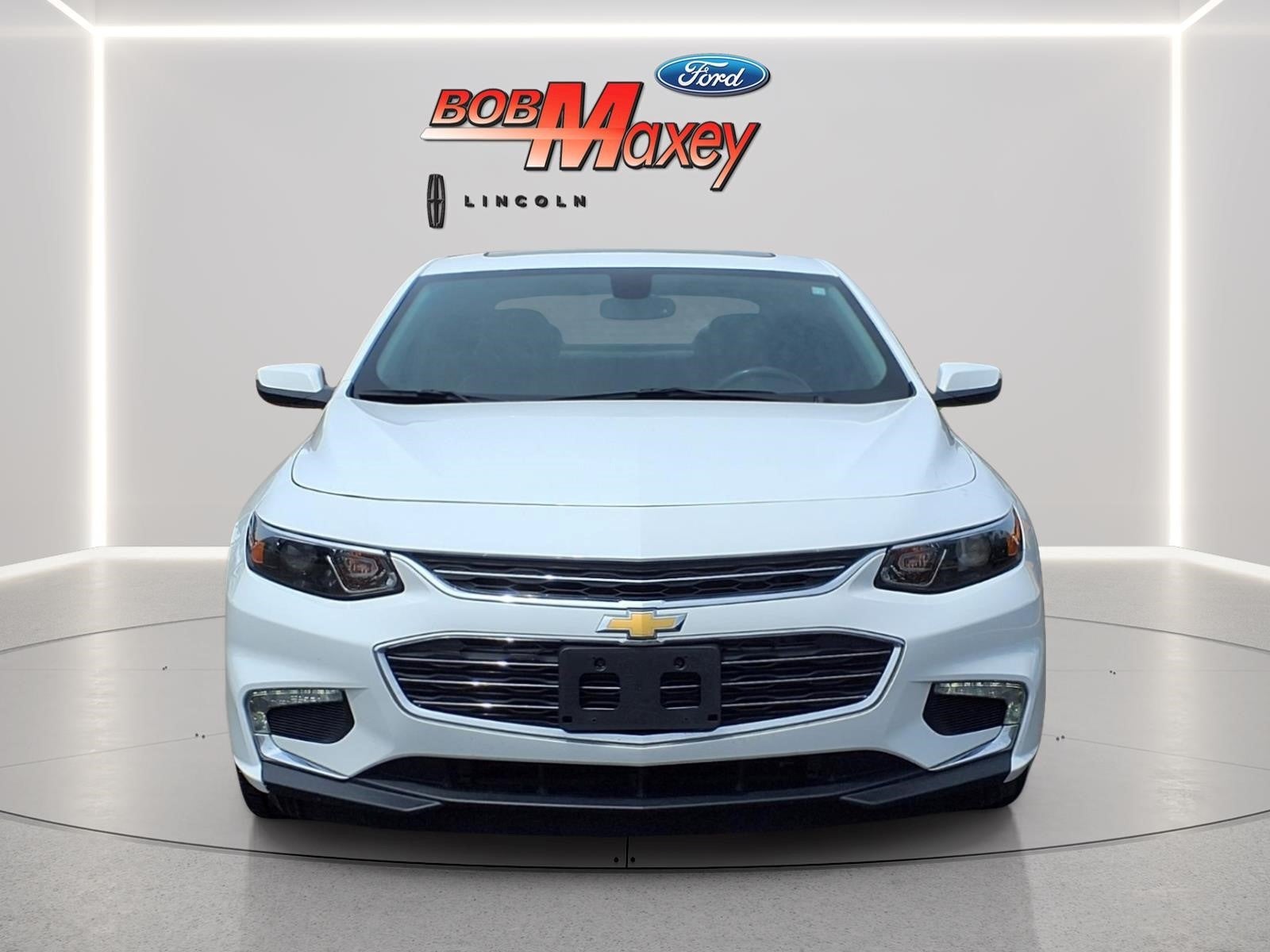 chevrolet malibu 2018 1G1ZD5STXJF272157 image chevrolet malibu 2018 1G1ZD5STXJF272157 image