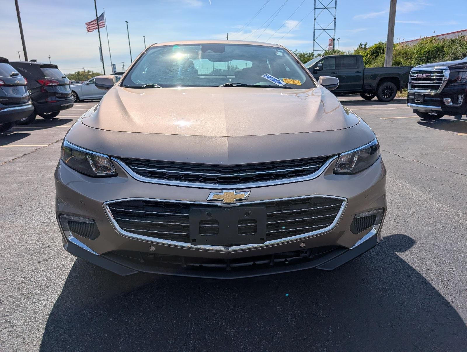 chevrolet malibu 2018 1G1ZD5ST1JF133714 image chevrolet malibu 2018 1G1ZD5ST1JF133714 image