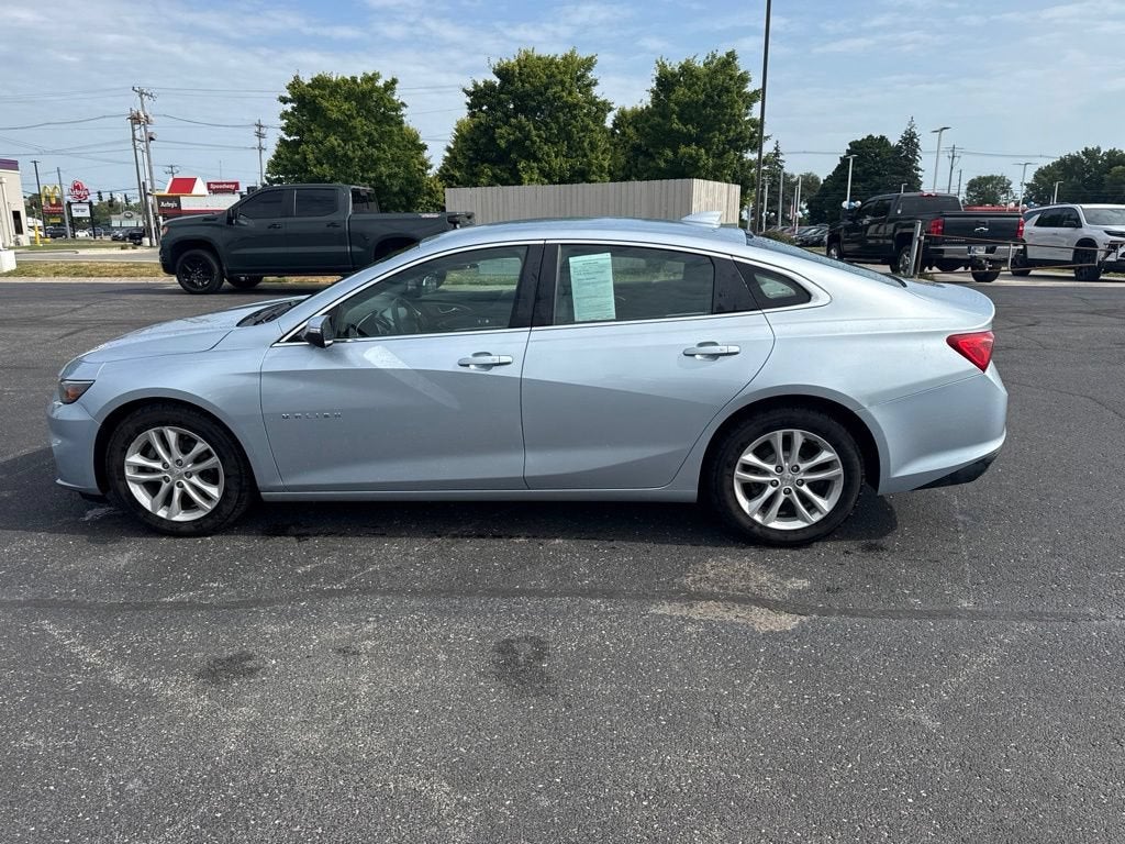chevrolet malibu 2018 1G1ZD5ST9JF252403 image chevrolet malibu 2018 1G1ZD5ST9JF252403 image
