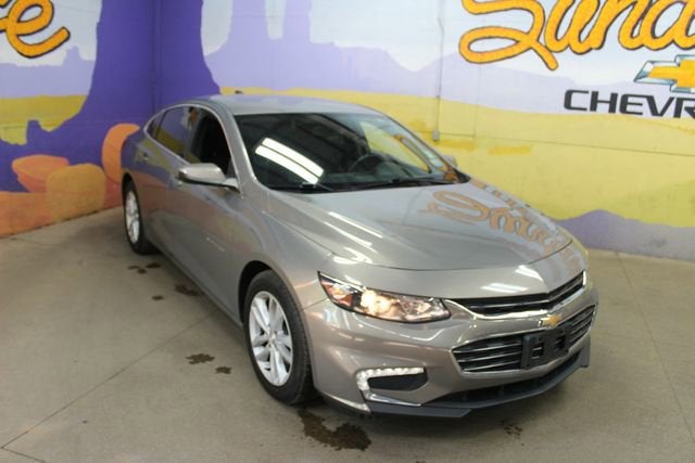 chevrolet malibu 2018 1G1ZD5ST3JF205349 image chevrolet malibu 2018 1G1ZD5ST3JF205349 image