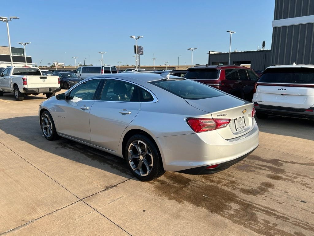 chevrolet malibu 2021 1G1ZD5ST1MF072983 image chevrolet malibu 2021 1G1ZD5ST1MF072983 image