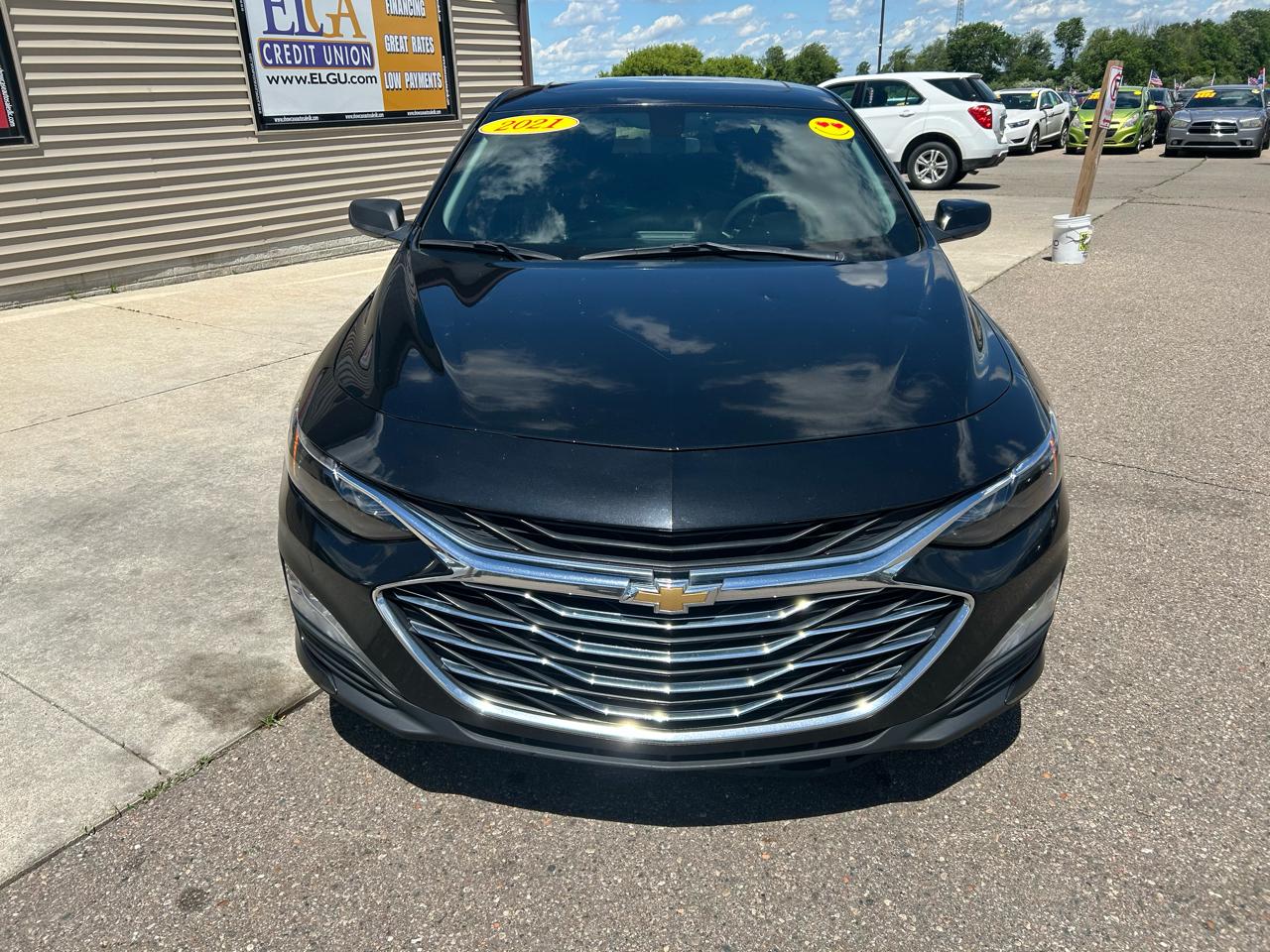 chevrolet malibu 2021 1G1ZD5ST4MF024667 image chevrolet malibu 2021 1G1ZD5ST4MF024667 image