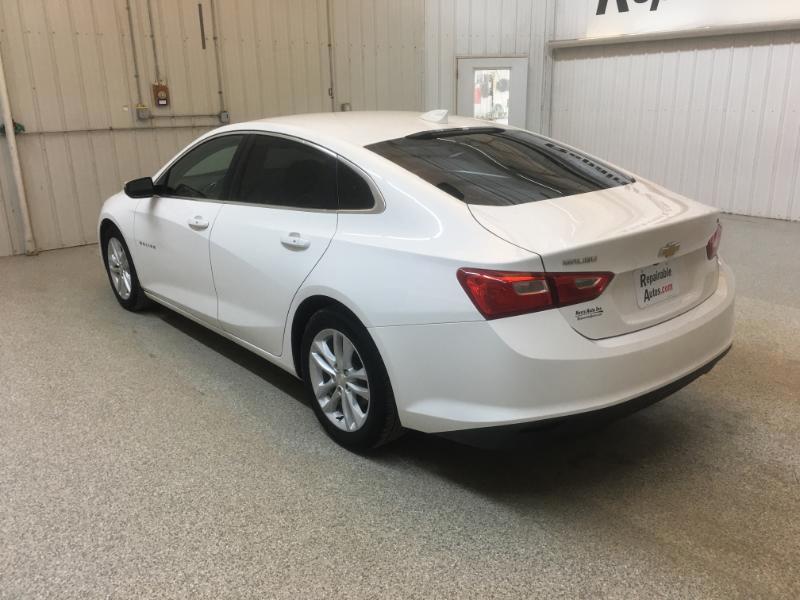 chevrolet malibu 2017 1G1ZE5ST7HF172783 image chevrolet malibu 2017 1G1ZE5ST7HF172783 image